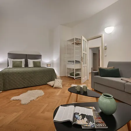 White Swan Boutique Apartamento Praga