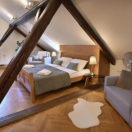 White Swan Boutique Apartmán