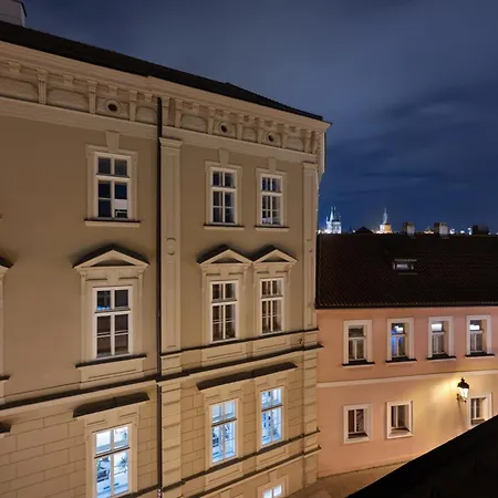 White Swan Boutique * Praha
