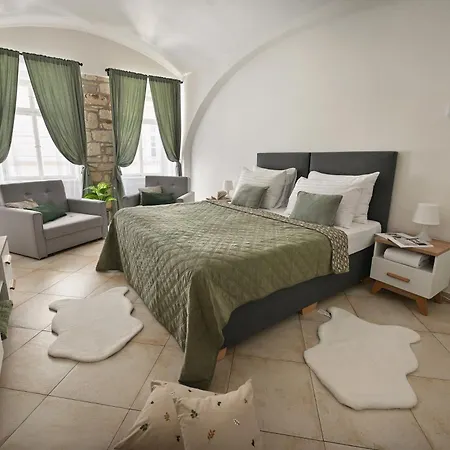 White Swan Boutique Apartmán